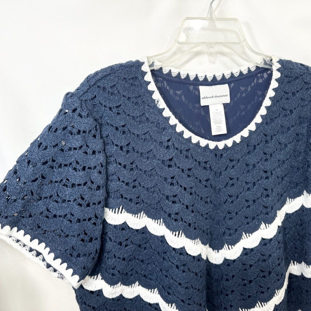 Alfred Dunner XL Crochet Top Navy White Chevron Scalloped Nautical Tunic 781 - Picture 6 of 11